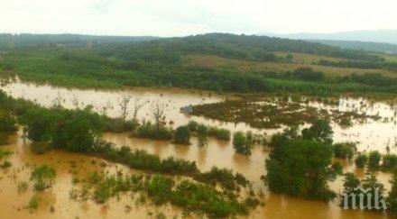 черно море заприлича блато пороя