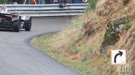 голяма трагедия рали португалия двама души загинаха тях две деца