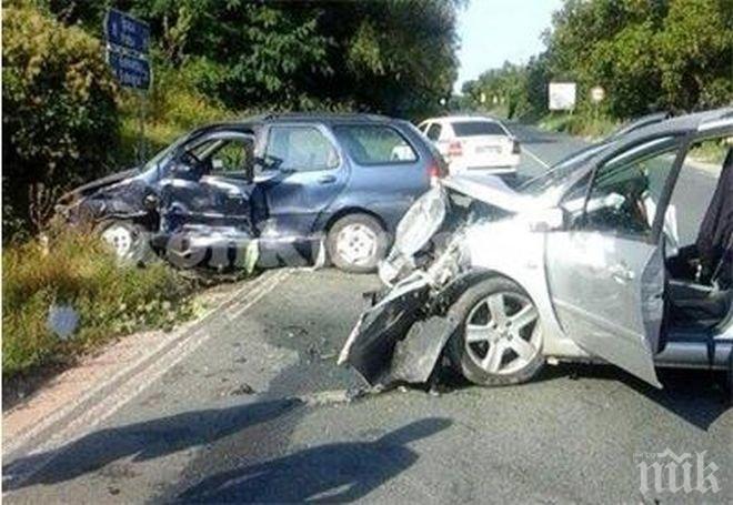 Тежка катастрофа в тунела на Кресненското дефиле, движението е натоварено
