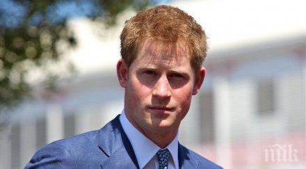 изложиха восъчна фигура принц хари британски музей