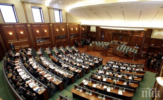 Ново движение се присъединява към Демократичен съюз в Косово