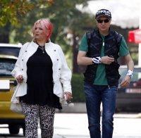 Само в „ПИК”! Милена Славова нахлу с кола в Борисовата градина – майки я замерят с камъни (папарашки снимки)