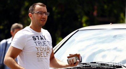 ужас антон хекимян трудова злополука счупи носа вратата хотел