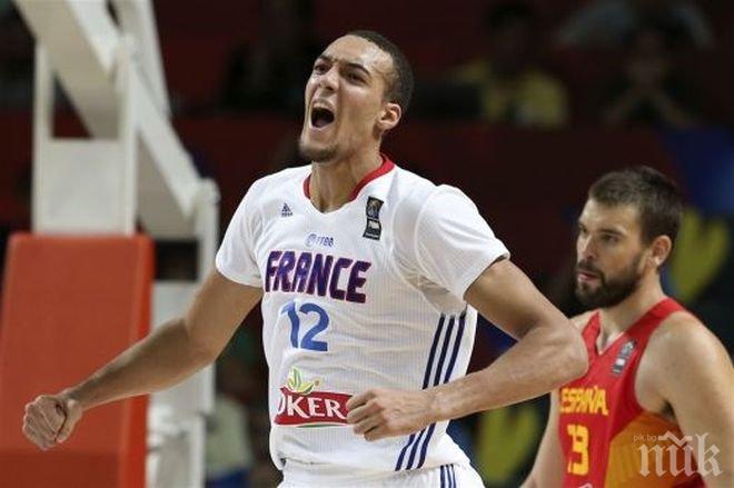 Бомба на Световното! Франция изхвърли фаворита Испания (видео)