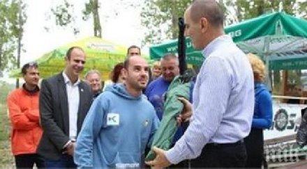 цветанов награди победителите риболовен турнир конска