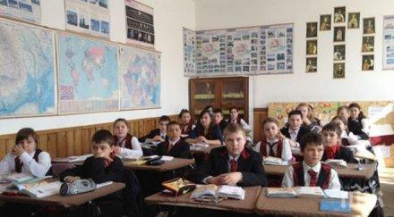 милиона ученици започват учебната година румъния