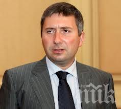 Прокопиев: Разбити са ключови финансови институции, за да се развие чудовището КТБ