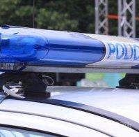 Автомобил се качи на тротоара и рани жена във Враца