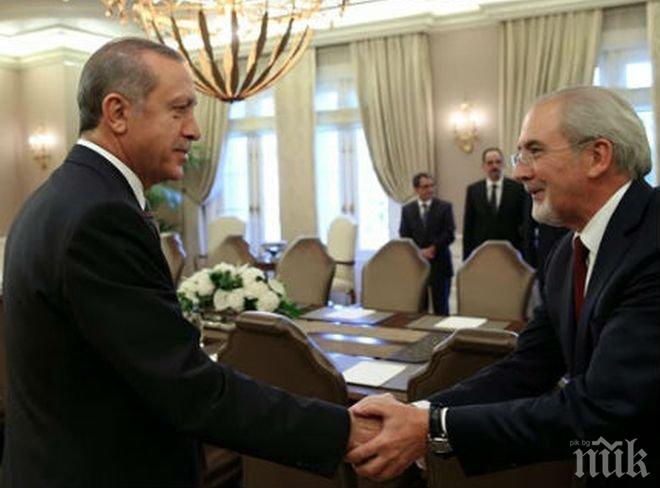 Местан: Не информирахме за срещата с Ердоган, за да не се тълкува, че е част от кампанията