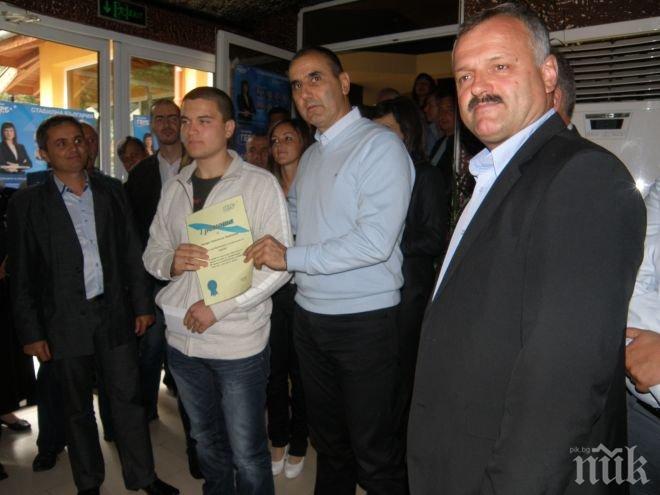 Цветан Цветанов награди изявени спортисти в Мадан