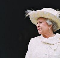 Елизабет II будувала и следяла референдума в Шотландия