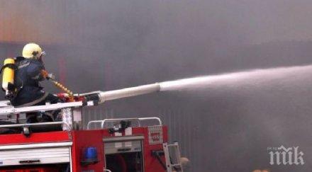 загасиха пожар къща 000 литра вода