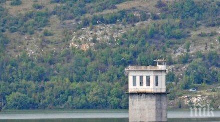 изпускат язовир огоста прелее снимки