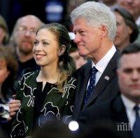 Бил Клинтън се надява да стане дядо всеки момент