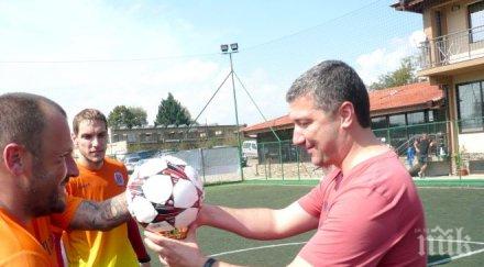 драгомир стойнев държавата инвестира масовия спорт училище снимки