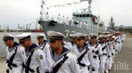 военноморските сили участват тържества случай деня независимостта