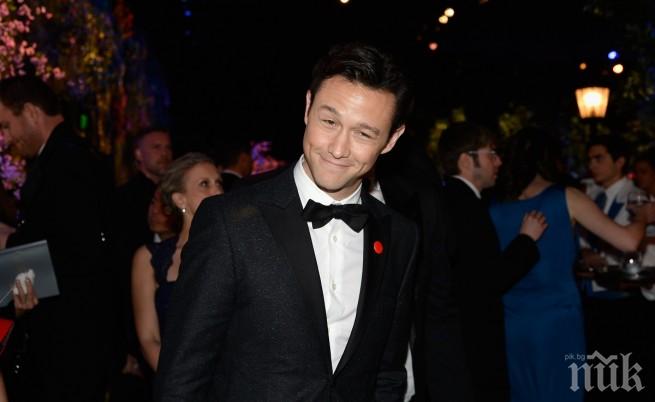 Джоузеф Гордън-Левит ще играе Едуард Сноудън