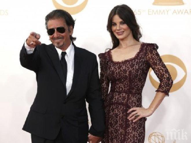 Ал Пачино с грандиозно закъснение за премиера заради протест
