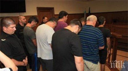 съдът гледа делото килърите