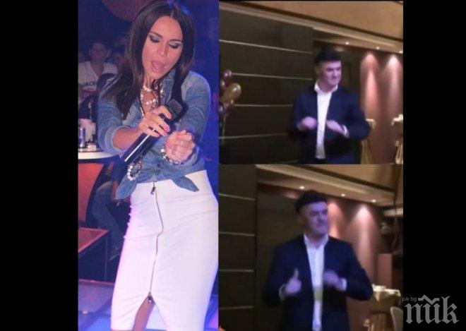 А така! Боби Михайлов учи Алисия на кючеци