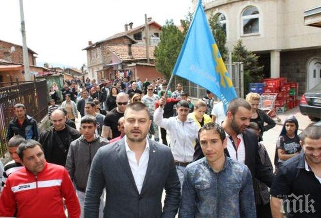 Николай Бареков сензационно пред ПИК: ДПС подготвя Операция Босфор“ като новия Костинброд! Недопустимо е Местан да плаши българите с Украйна!