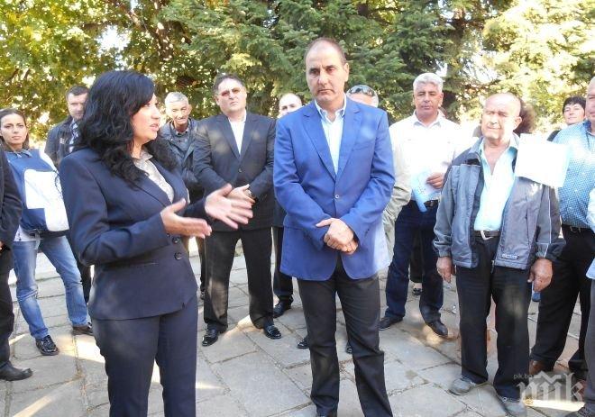 Цветан Цветанов се срещна с жителите на град Смядово