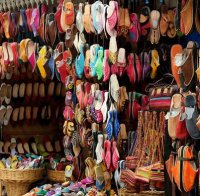 Двама убити при стрелба на пазар в Истанбул