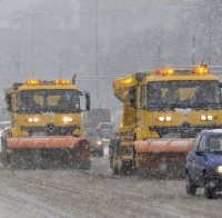 Кметът Терзиев се разшета: Прати 147 снегорина да чистят столицата