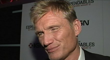 долф лундгрен плаща 120 надник масови сцени несебър