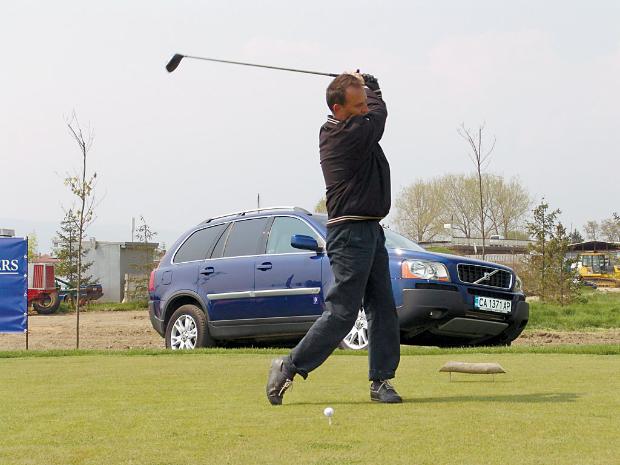 Kраси Гергов чака държавна подкрепа за голфа край Каварна 