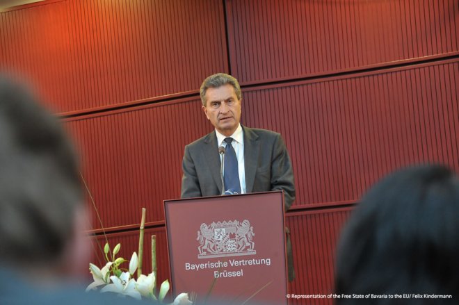 Брюксел се двоуми за узаконяване на „Южен поток“