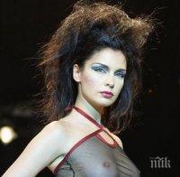 Пикантно! Горещи кадри с Жени Калканджиева отпреди 15 г. плъзнаха в нета! Вижте разликата! (снимки + видео)