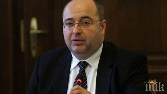 Четин Казак пред ПИК: За България няма непосредствена заплаха от Ислямска държава