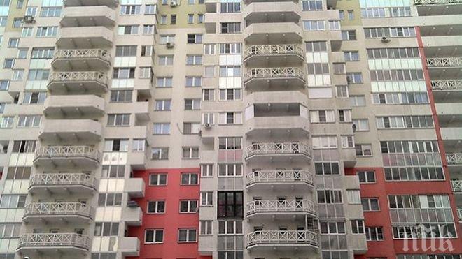 Дете оцеля след падане от 16-ия етаж