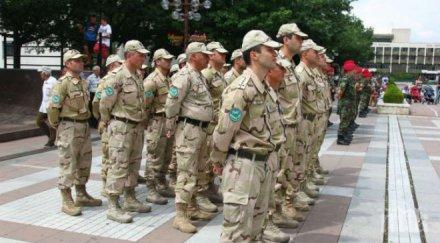 бунт армията офицери масово подават оставки