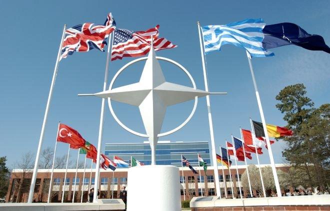 Новият генерален секретар на НАТО встъпва в длъжност 