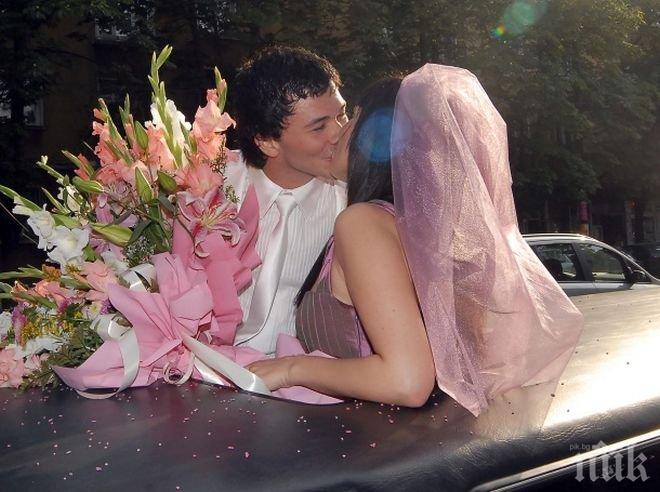 Шок! Голям бос поръчал сватбата на Жени и Тачо, на купона имало бял прах