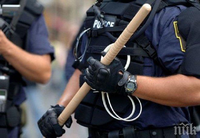 Полицията в Черна гора ще използва спрей вместо палки 