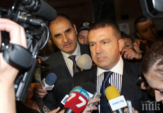 Адвокат Менков пред ПИК: Кечърите не стават за подслушване, обвинението срещу Цветан Цветанов е пропукано!