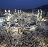 Над 130 мюсюлмани са починали по време на ежегодния хадж в Саудитска Арабия