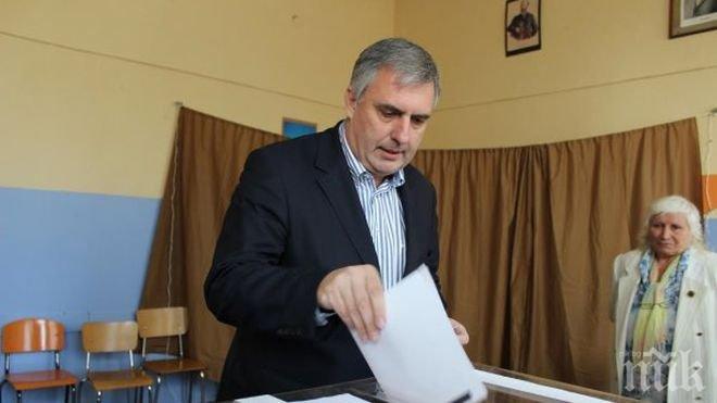 Ивайло Калфин: Всички загубиха тези избори! Бойко Борисов да си глътне егото поне веднъж! (обновена)