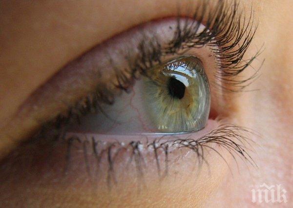 Уникална способност! Баба лекува очи с близане