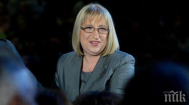 Цецка Цачева: Реформаторите имат непоследователно говорене за политиките