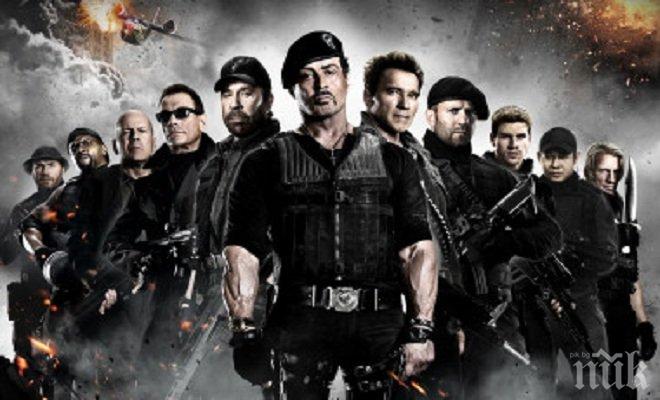 Наша моделка побърка Холивуд! Вижте красавицата (снимка)