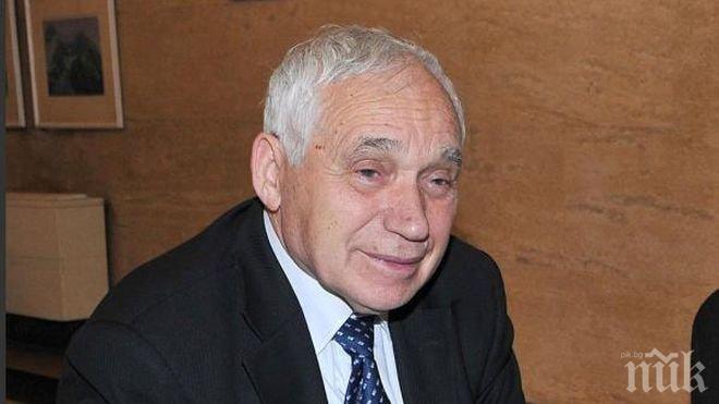 Желю Желев разкрива в книга митове и легенди за българския преход