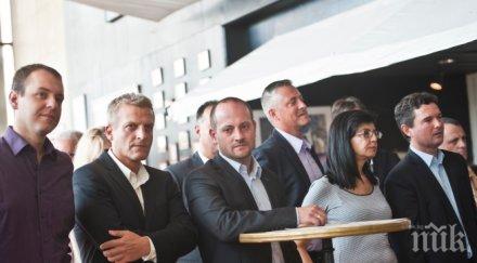 депутати реформаторския блок отцепят допуска радан кънев