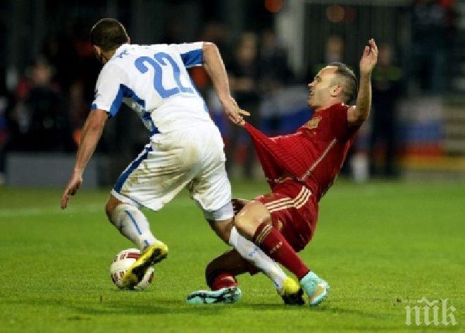 Иниеста беснее, иска Диего Коща да започне да вкарва

