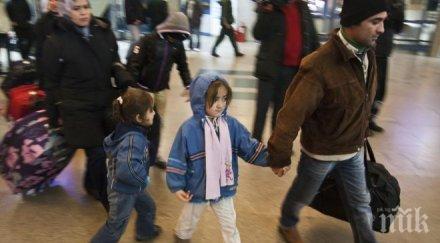 нелегалните имигранти навлизат нас гърция