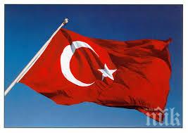 спокойствието постепенно връща турция