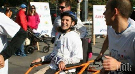 две инвалидни колички стартираха софийския маратон
